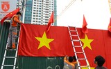 Rực đỏ cờ Tổ quốc để cổ vũ cho U23 Việt Nam
